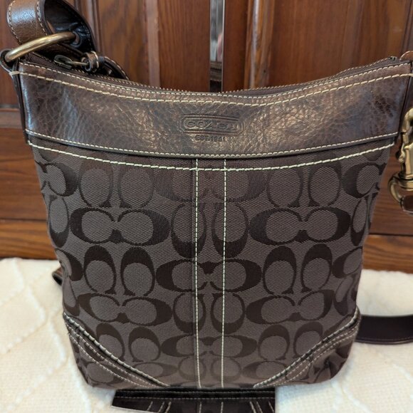 Coach Legacy Slim Duffle Vintage Y2K Signature Jacquard & Leather Brown Crossbod - Picture 3 of 11